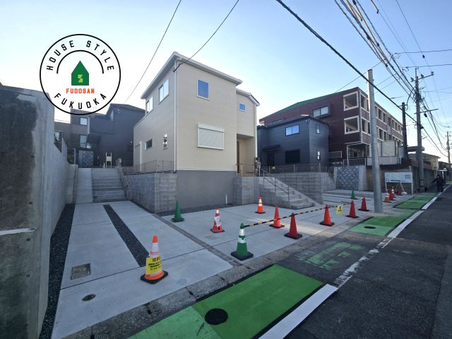 福岡市東区若宮4丁目第3-5棟（2号棟）の前面道路含む現地写真|見学の時間などお気軽にお問い合わせ下さい。