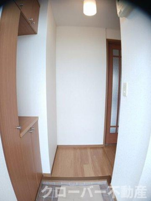 【玄関】 | ヌーベル・シャトウ　Ａ