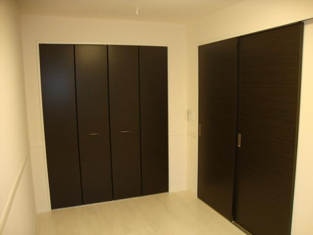 イース（Ｅａｃｅ）の内装|洋室