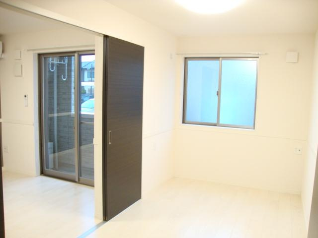 イース（Ｅａｃｅ）の内装|洋室