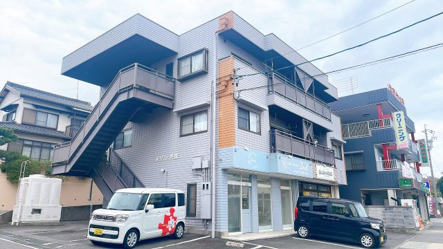 メゾン共成の外観