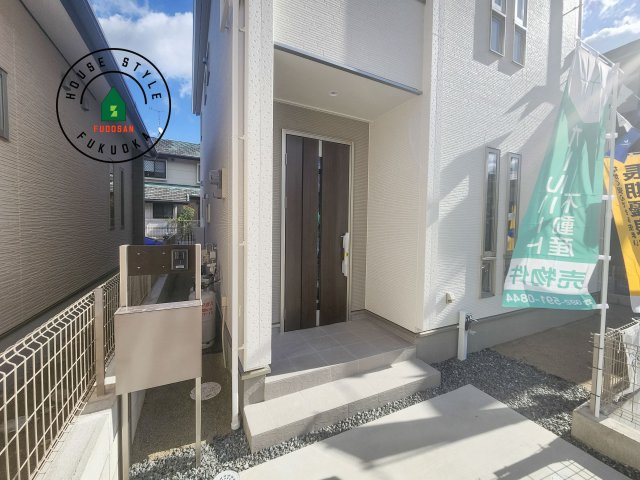 那珂川市後野1丁目第2-2棟（1号棟）の外観：施工例|おでかけの時も帰った時も、「我が家」を最初に感じでもらえる素敵な空間に。