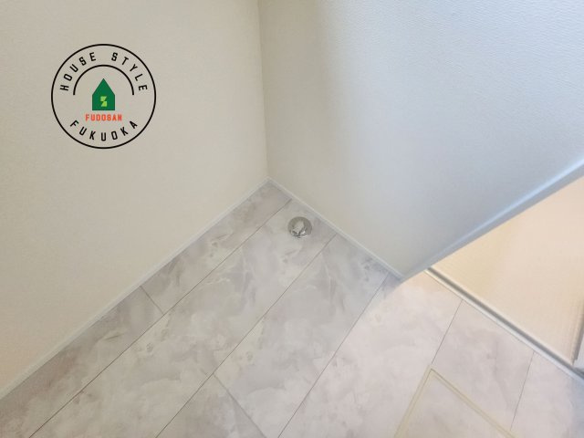 那珂川市後野1丁目第2-2棟（2号棟）の内観：施工例|ランドリースペースとなります。広々して有効的にご使用できます。 