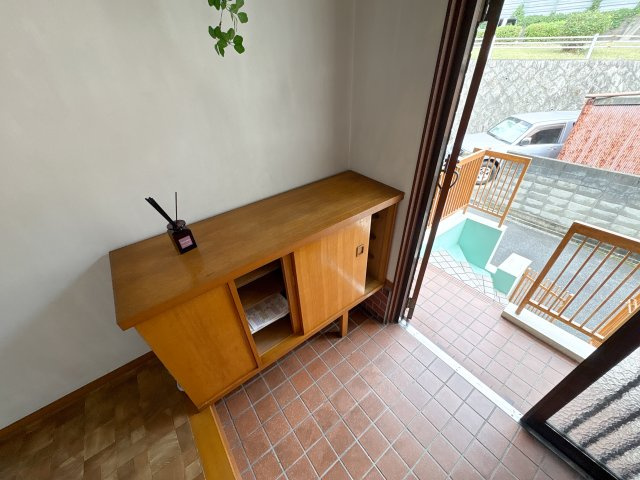 奈良市帝塚山貸家の玄関