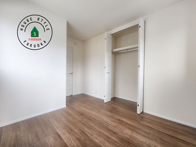 糟屋郡新宮町夜臼2丁目第1-4棟（3号棟）の子供部屋|穏やかな光が差し込む室内には、穏やかな時間が流れます。