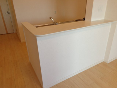 【その他】 | レーヴ | カウンター（イメージ）