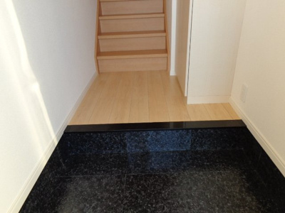 【玄関】 | レーヴ | 玄関（イメージ）