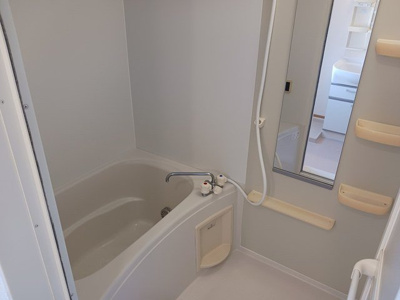 【浴室】 | ユウ・フォーリアＢ