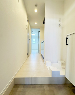 【玄関】 | アザーレ・パッシオ本厚木Ａ