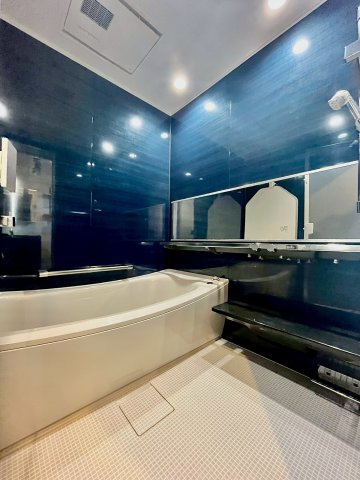 西宮の沢2条3丁目の浴室