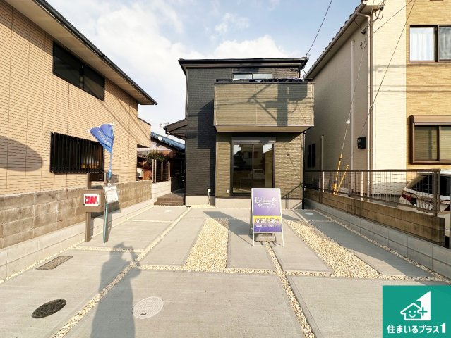 高砂市曽根町　第8期　新築一戸建ての外観|安心の10年保証！外観を美しく保ち、雨水で汚れを落とします！気になることがありましたら、お気軽にお問い合わせください！