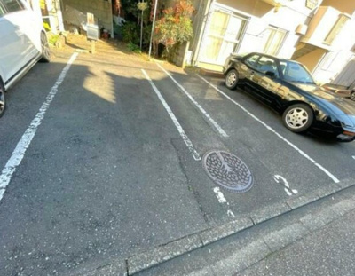 【駐車場】 | メゾンクレールB