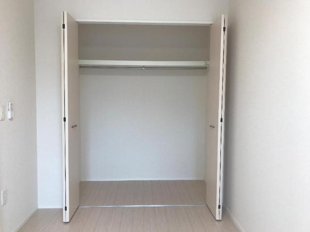 シャノワールの収納|南洋室クローゼット