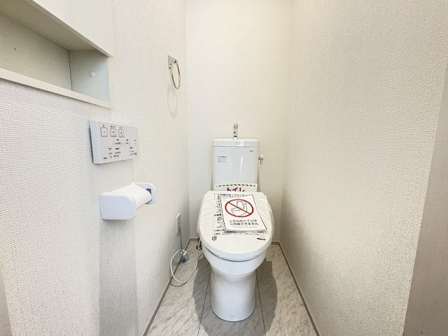 【トイレ】 | 新座市畑中1丁目　新築一戸建住宅　全2棟　(志木本店) | 落ち着いた雰囲気が魅力です。