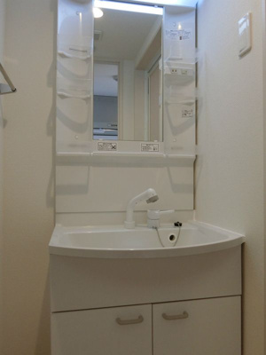 【独立洗面台】 | リブリ・エルベ | 使いやすい独立洗面台です