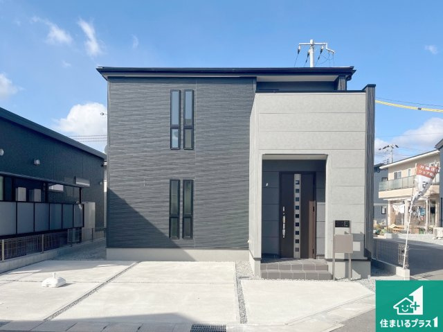 赤穂市加里屋　第3期　新築一戸建ての外観|安心の10年保証！外観を美しく保ち、雨水で汚れを落とします！気になることがありましたら、お気軽にお問い合わせください！