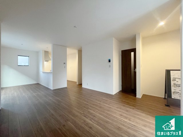 赤穂市加里屋　第3期　新築一戸建ての前面道路含む現地写真|周辺は落ち着いた街並みの住宅地！子育てがしやすい住環境です！まだ未完成ですが、現地でしかわからない事もございます。是非一度ご覧ください。