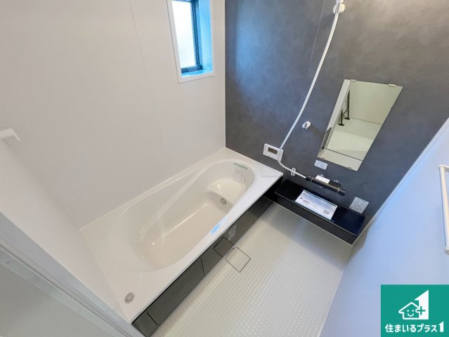 赤穂市加里屋　第3期　新築一戸建ての前面道路含む現地写真|周辺は落ち着いた街並みの住宅地！子育てがしやすい住環境です！まだ未完成ですが、現地でしかわからない事もございます。是非一度ご覧ください。