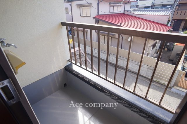 【バルコニー】 | 東大阪市西岩田1丁目 | 2階のベランダ☆西向き☆水栓完備☆塗装済みです☆