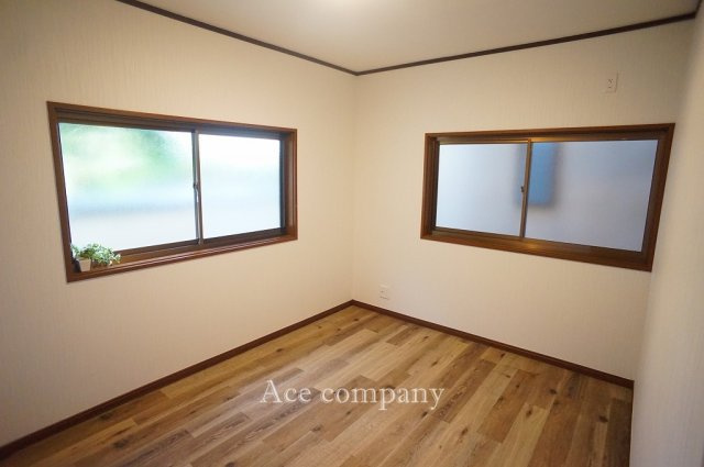 【子供部屋】 | 東大阪市西岩田1丁目 | 【1階：洋室6帖】