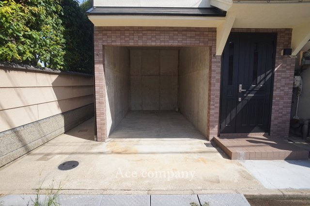 【駐車場】 | 東大阪市西岩田1丁目 | 玄関親子ドア♪ポスト・TVモニターホン新調です☆