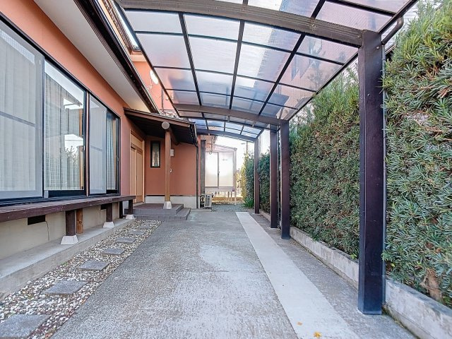 熊本市南区富合町杉島の中古一戸建の外観|カーポート