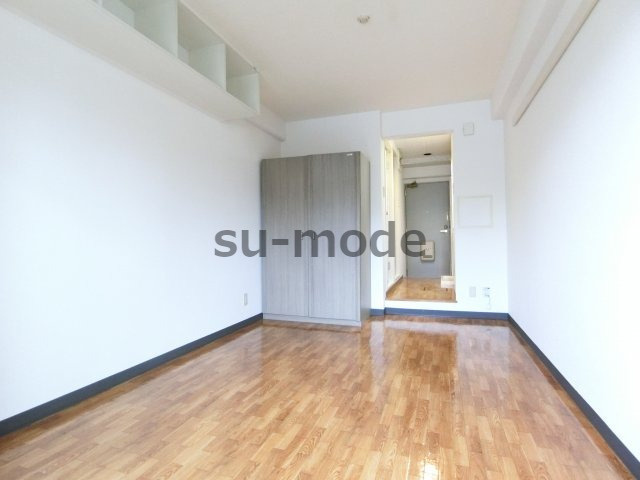 スチューデントパレス茨木の居間・リビング