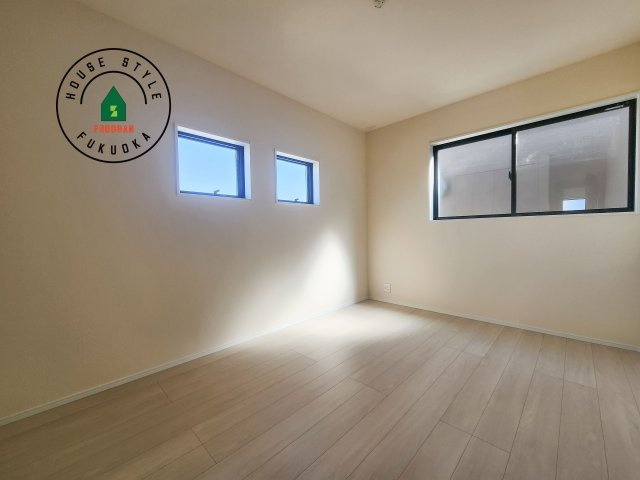 小郡市寺福童第2-2棟（1号棟）の子供部屋|穏やかな光が差し込む室内には、穏やかな時間が流れます。