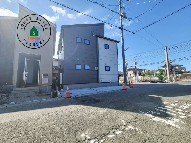 小郡市寺福童第2-2棟（1号棟）の外観|デザイン性のある外観です。