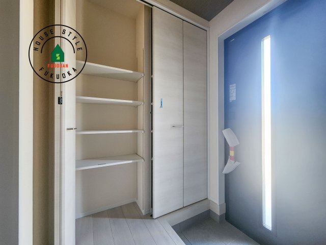 小郡市寺福童第2-2棟（1号棟）の防犯設備|二重ロックでしっかり防犯対策ができます。