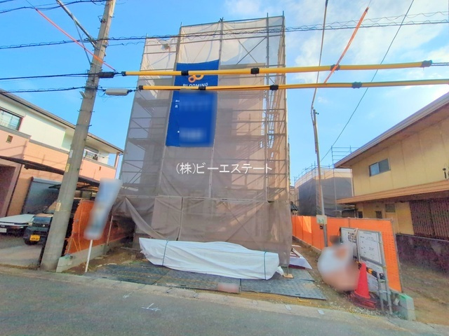 【前面道路含む現地写真】 | 東海市富木島町前田面　1号棟