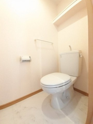 【トイレ】 | カサデルソール | シンプルで使いやすいトイレです