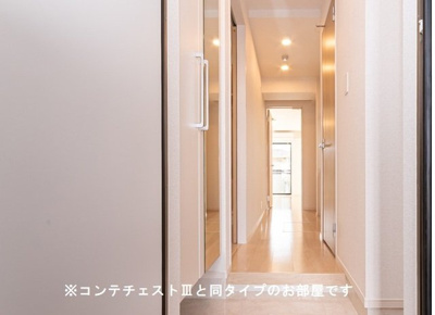 【玄関】 | ライム周南 | 明るい玄関です