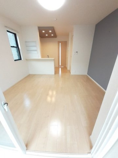 【内装】 | アーベントレーテⅠ | 明るい色調の室内です