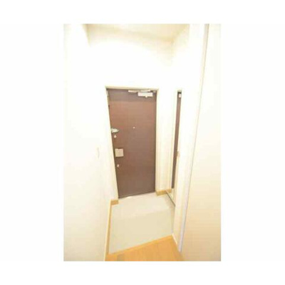 【玄関】 | フォレストメゾン上大岡 | シューズボックスで玄関すっきり♪