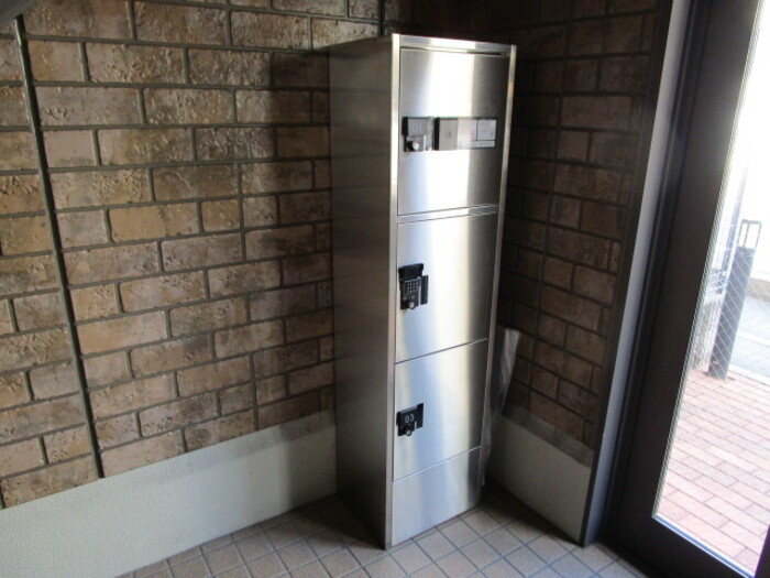 シャトルブランのロビー