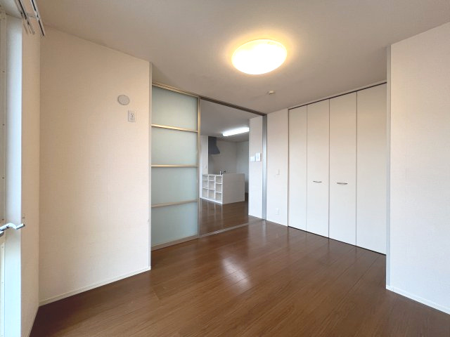 プラザセレステAの居間・リビング