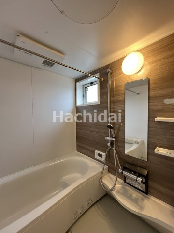 プラザセレステAの浴室|追い焚き給湯付き