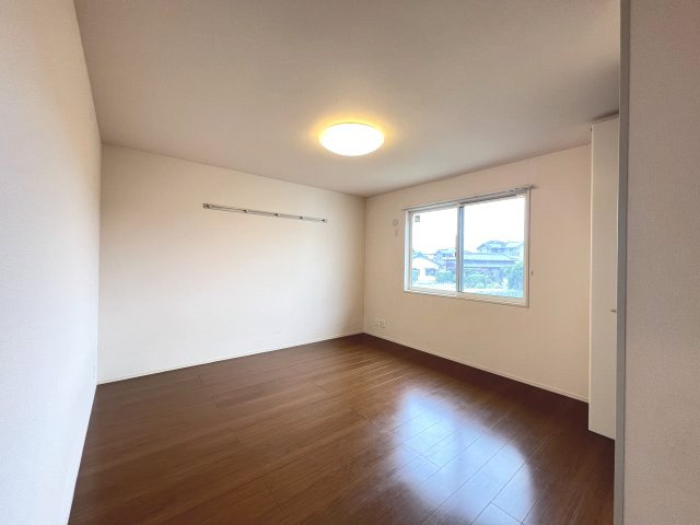 プラザセレステAの居間・リビング|北洋室9帖