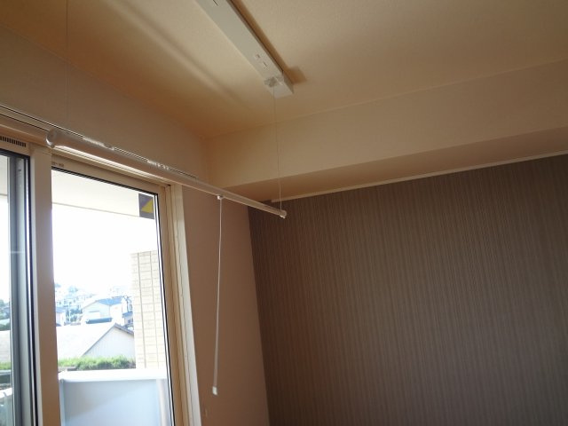 プラザセレステAの設備|室内物干し