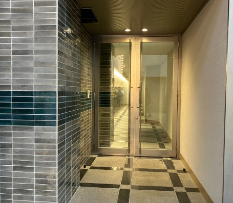 おおきにせんば心斎橋筋ビルの外観