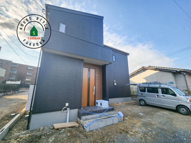 小郡市寺福童第1-3棟（1号棟）の外観|デザイン性のある外観です。