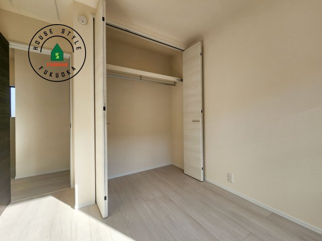 小郡市寺福童第1-3棟（1号棟）の内観：施工例|収納には困りません。