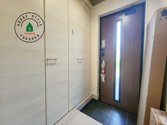 小郡市寺福童第1-3棟（1号棟）の内観：施工例|二重ロックでしっかり防犯対策ができます。