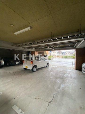 【駐車場】 | ダジュール | カースペースがあります