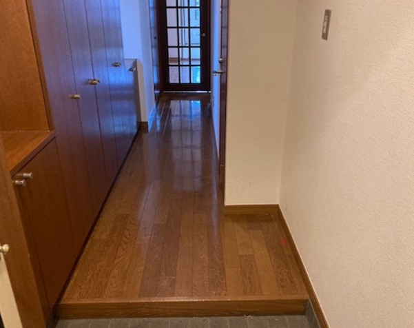 【玄関】