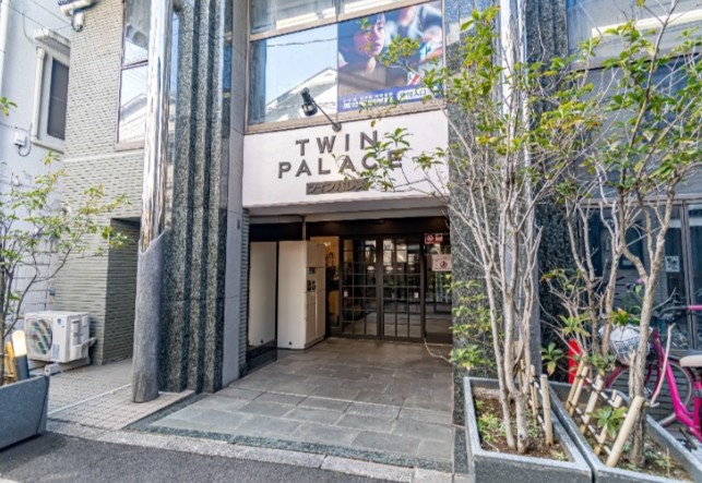 【エントランス】