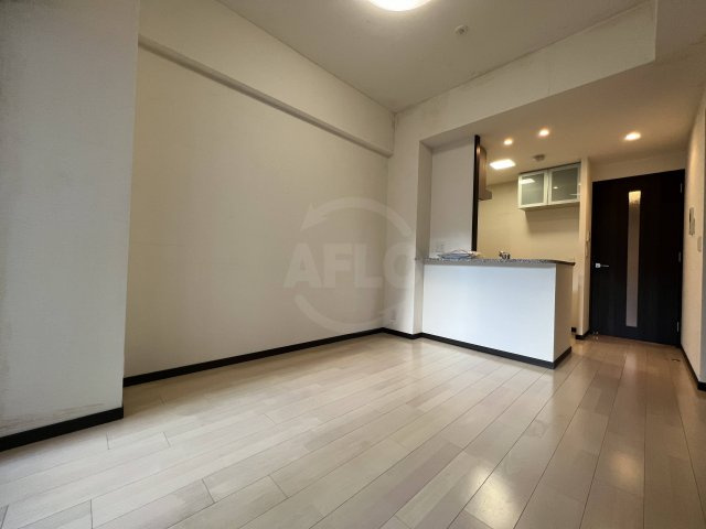 エステムコート難波WEST-SIDEⅡベイフレックス　波除小学校区の居間・リビング|エステムコート難波WEST-SIDEⅡベイフレックス　リビング