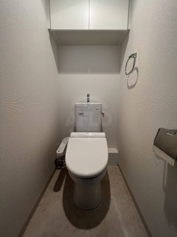 エステムコート難波WEST-SIDEⅡベイフレックス　波除小学校区のトイレ|エステムコート難波WEST-SIDEⅡベイフレックス　温水洗浄便座