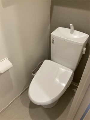 ヴィラ検見川浜のトイレ|コンパクトで使いやすいトイレです